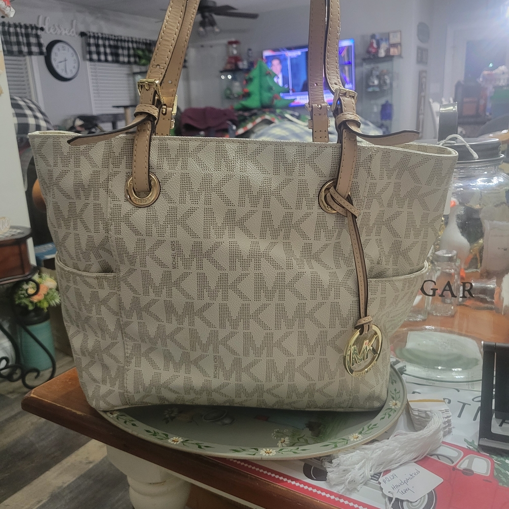 Michael Kors Cream Tote Bag